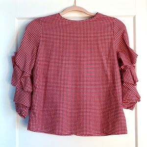 WHO WHAT WEAR White and Red Checkered Ruffled Sleeves Top. Size XS